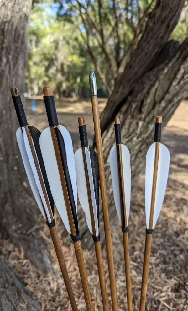 thumbnail image 2 of Sososhoot 12-Pack Handmade Bamboo Hunting Arrows – 33-Inch Traditional Japanese Kyudo Style With Eagle Feathers – Spine 550 2 of 6